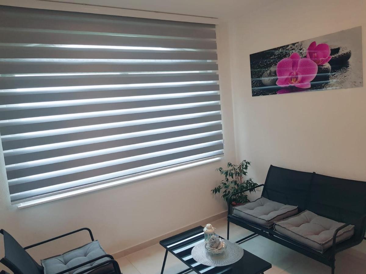 Apartman Tessa Вела-Лука Экстерьер фото
